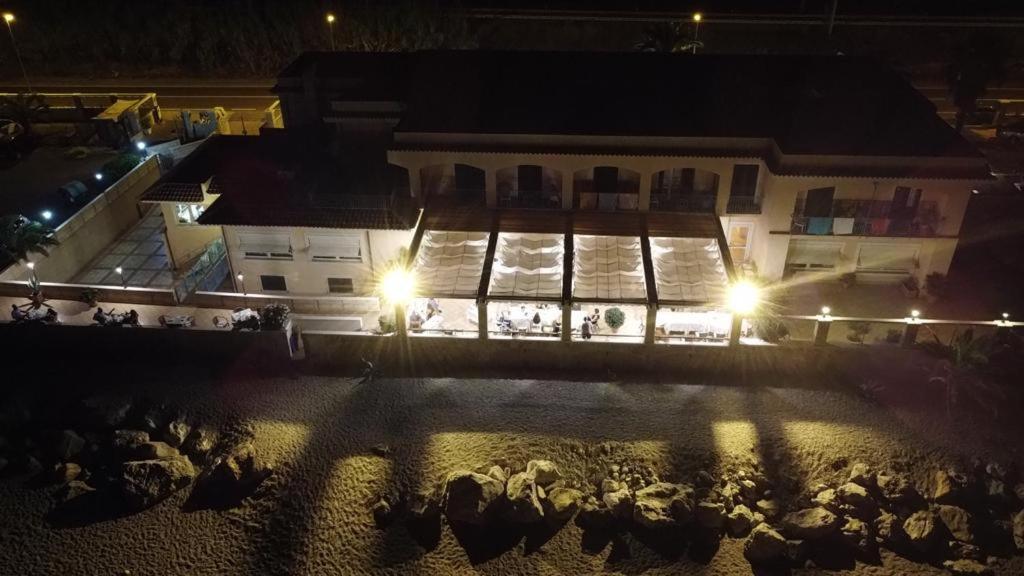 Hotel Ristorante La Lampara Gizzeria Luaran gambar